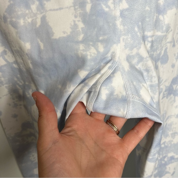 Glyder Sultry Blue & White Tie Dye High Waisted Ankle Leggings - Picture 6 of 6